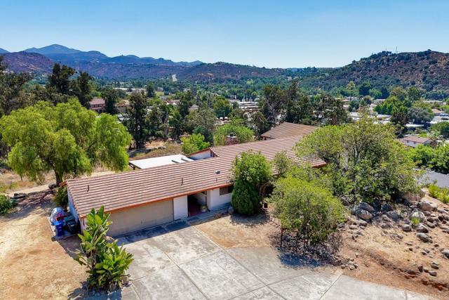 Detail Gallery Image 1 of 1 For 14760 Midland, Poway,  CA 92064 - 2 Beds | 2/1 Baths