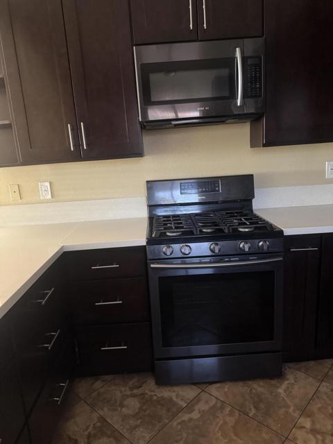 13205 Santa Ysabel Drive, Desert Hot Springs CA: https://media.crmls.org/mediaz/22eb1e3d-07ca-4c6e-b1bb-3c03821d2a75.jpg