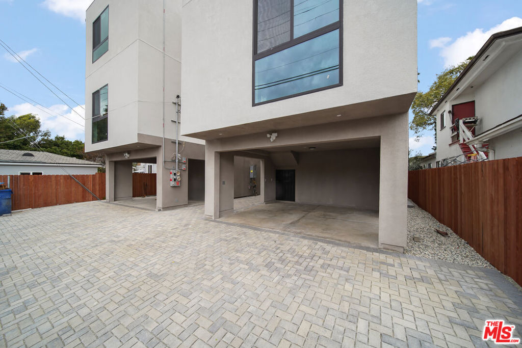 8664 Cadillac Ave, Los Angeles, CA 90034, photo 24