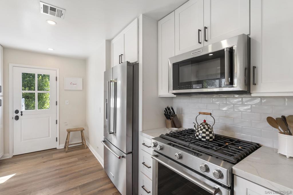 4454 Bertha Ct - photo 13