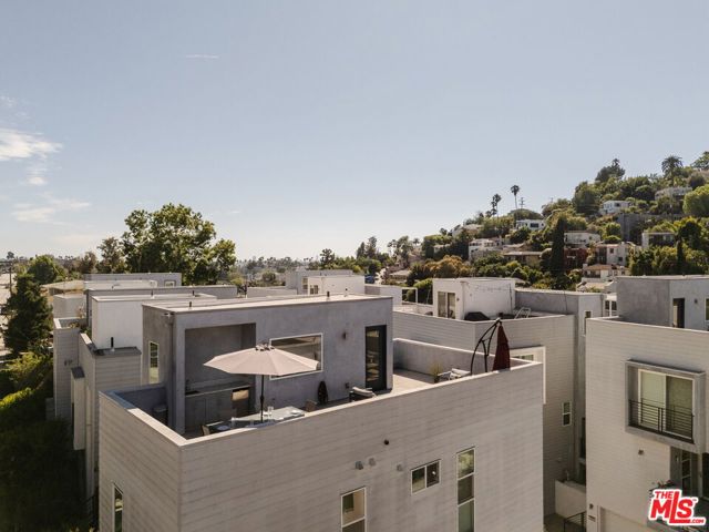1931 Griffith Park Boulevard, Los Angeles CA: https://media.crmls.org/mediaz/22ed8f86-da8e-481f-917a-30c76eca5d6d.jpg