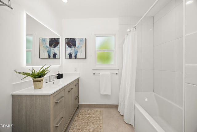 Detail Gallery Image 15 of 31 For 4543 Rockland Pl, La Canada Flintridge,  CA 91011 - – Beds | – Baths