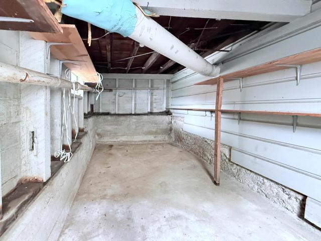 736 Lisbon Street, San Francisco CA: https://media.crmls.org/mediaz/22ee718b-b4d2-47c3-af42-d08395d0e1fa.jpg