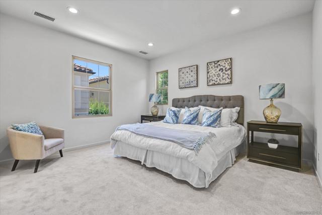 71 Kestrel, Irvine CA: https://media.crmls.org/mediaz/22eea1e0-1d15-4ffd-b9bb-cc3eecb8b331.jpg