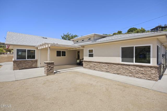784 Via Arroyo, Ventura CA: https://media.crmls.org/mediaz/22eeaf44-7af9-494a-ae65-cb9dfb1654b4.jpg