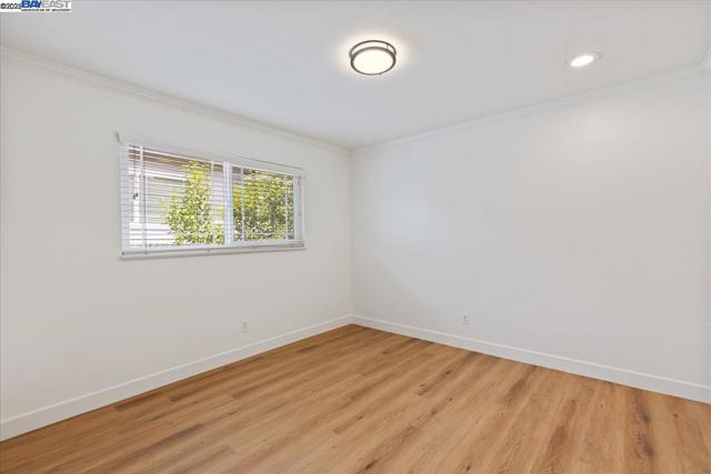 19678 Bernal Street, Castro Valley CA: https://media.crmls.org/mediaz/22efcfbb-f1d9-496e-b383-1c0fb5acd440.jpg