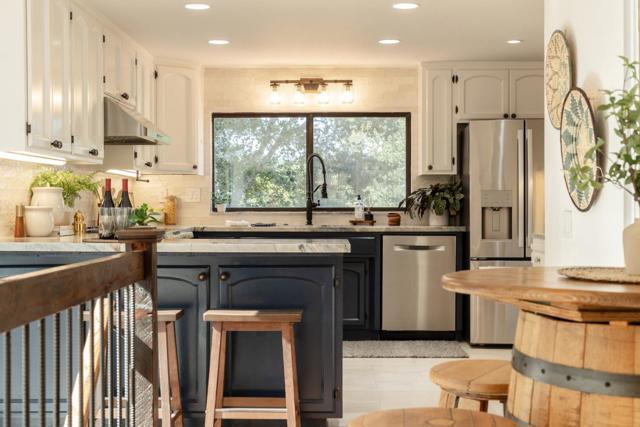3357 Chardonnay Road, Soquel CA: https://media.crmls.org/mediaz/22f1495e-515c-4c21-a933-93137cf9f5a5.jpg