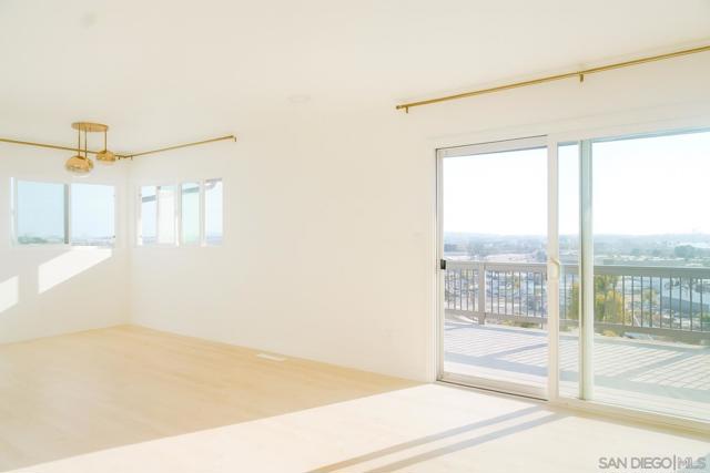 5139 Hilda Rd, San Diego CA: https://media.crmls.org/mediaz/22f1b590-4903-4ac3-9a29-4ddc1e6b9447.jpg