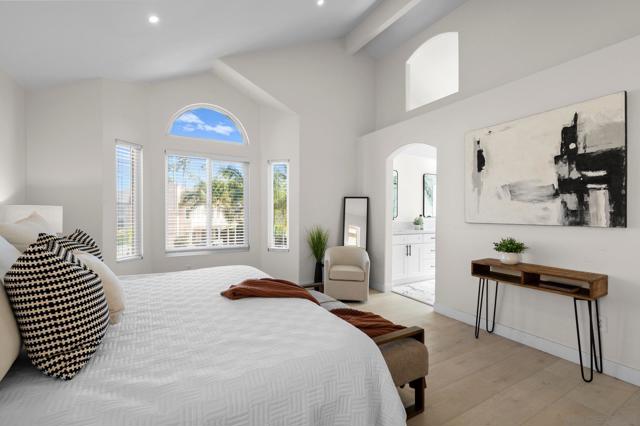 12109 Via San Loreno, San Diego CA: https://media.crmls.org/mediaz/22f1d0f8-a8ea-497a-a90a-1d6139a1c2a5.jpg