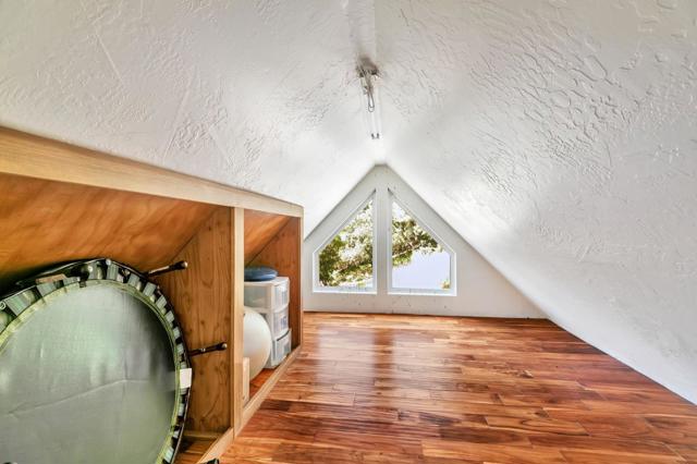 411 Hecker Pass Road, Watsonville CA: https://media.crmls.org/mediaz/22f1f045-0712-4526-8bfa-dab9f67c277c.jpg