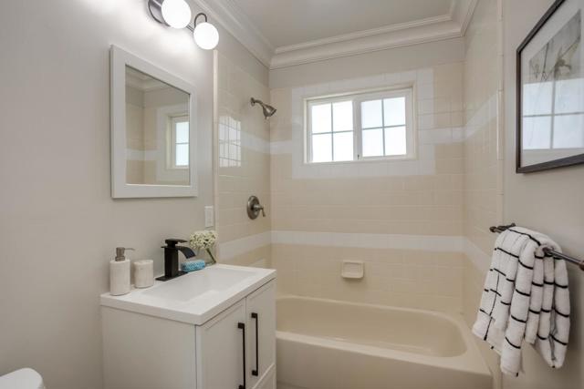 2334 Fatjo Place, Santa Clara CA: https://media.crmls.org/mediaz/22f2c14d-4c31-4f6f-9f38-cba809335641.jpg