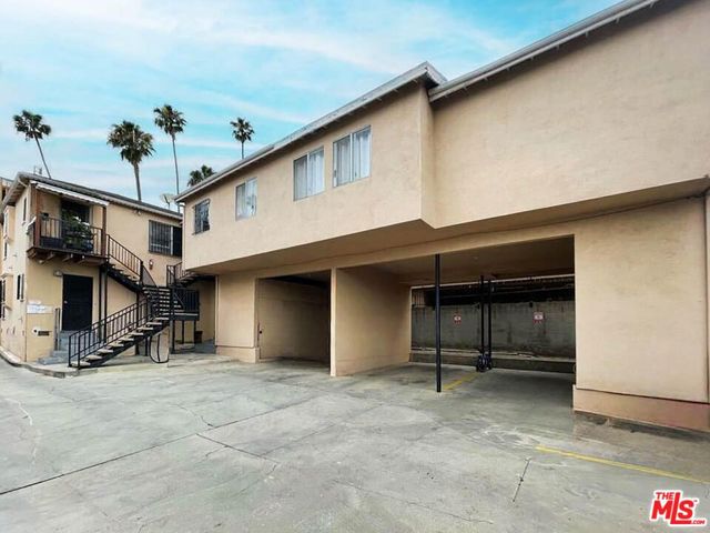 920 Kenmore Avenue, Los Angeles, California 90006, ,Multi-Family,For Sale,Kenmore,24404985