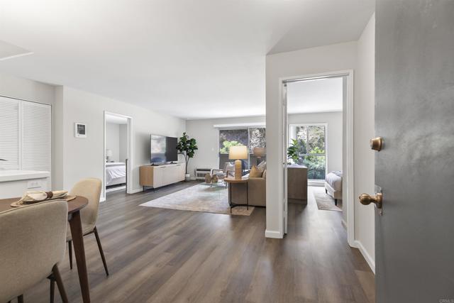Detail Gallery Image 6 of 56 For 6955 Alvarado Rd #77,  San Diego,  CA 92120 - 2 Beds | 2 Baths
