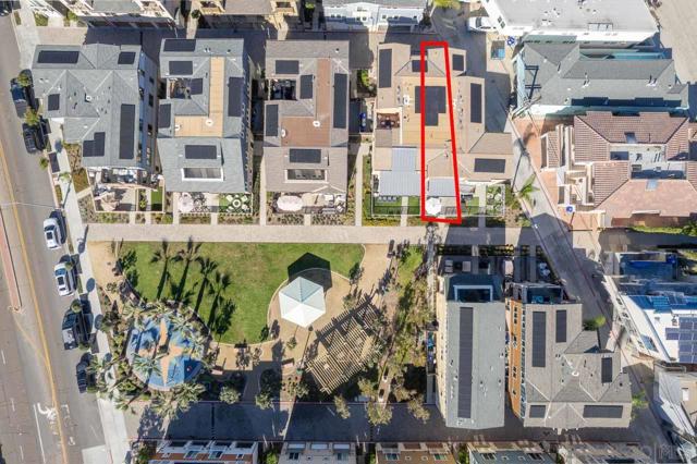 827 Jersey Court, San Diego CA: https://media.crmls.org/mediaz/22f4bd67-284e-41bc-95f9-4f72d692b976.jpg