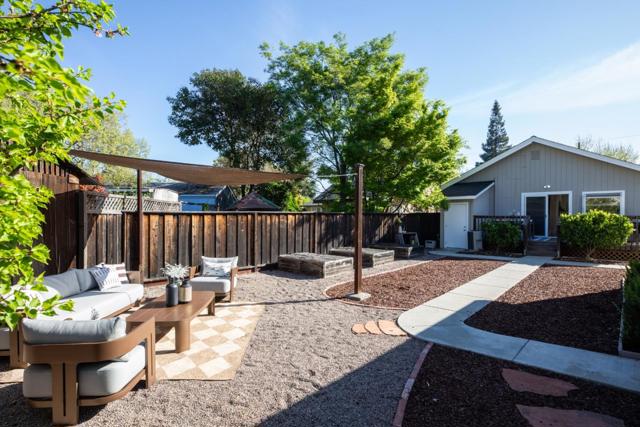 111 N Willard Avenue, San Jose CA: https://media.crmls.org/mediaz/22f4c85a-24cc-4364-b9c4-09467077f7b9.jpg