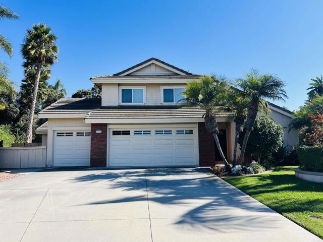 Detail Gallery Image 2 of 37 For 3515 Calle Gavanzo, Carlsbad,  CA 92009 - 4 Beds | 3/1 Baths