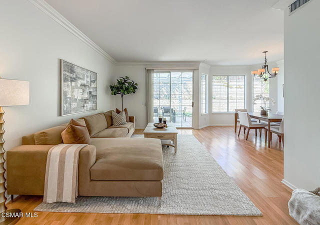 1768 Fox Springs Circle, Newbury Park CA: https://media.crmls.org/mediaz/22f76f79-8230-418d-a6f5-01876bde683e.jpg