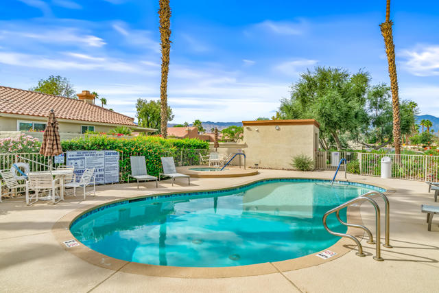 76955 Turendot Street, Palm Desert CA: https://media.crmls.org/mediaz/22f79197-f9d3-4a01-b193-3952ca41336e.jpg