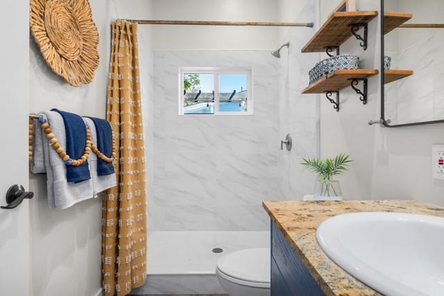 1124 Laurel Street, Santa Cruz CA: https://media.crmls.org/mediaz/22f81624-0e4e-4fc1-b3ca-06ee2b7d1e61.jpg