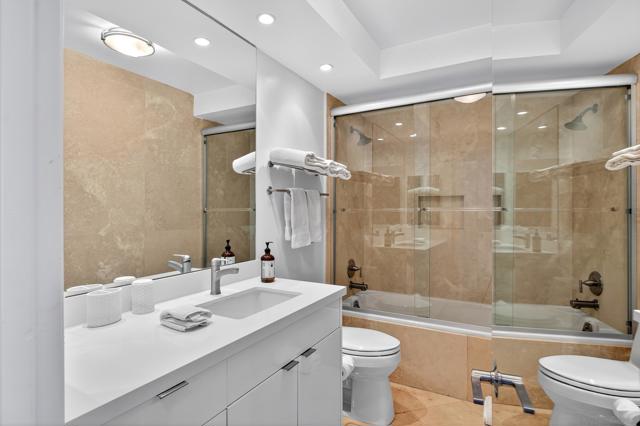 1810 Avenida Del Mundo, Coronado CA: https://media.crmls.org/mediaz/22f97948-0824-4bfd-96d9-a87442080cbf.jpg