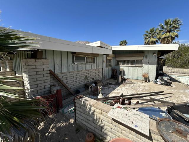 1463 De Anza, Borrego Springs CA: https://media.crmls.org/mediaz/22f9f74e-c516-4418-9c28-e85b8652f828.jpg