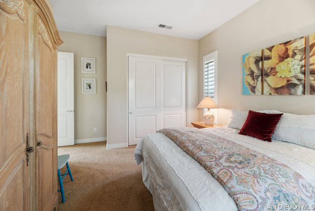 15234 Maple Grove LN, San Diego CA: https://media.crmls.org/mediaz/22fa5eb0-f572-4775-aa63-6353f8977c04.jpg