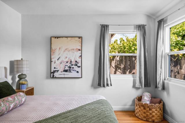 4751 Monroe Ave, San Diego CA: https://media.crmls.org/mediaz/22fa82d4-2dd4-44f0-bb02-d3e83e1dbf00.jpg