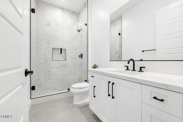 Detail Gallery Image 49 of 61 For 11944 N Red Hawk Ln, Porter Ranch,  CA 91326 - 5 Beds | 5 Baths