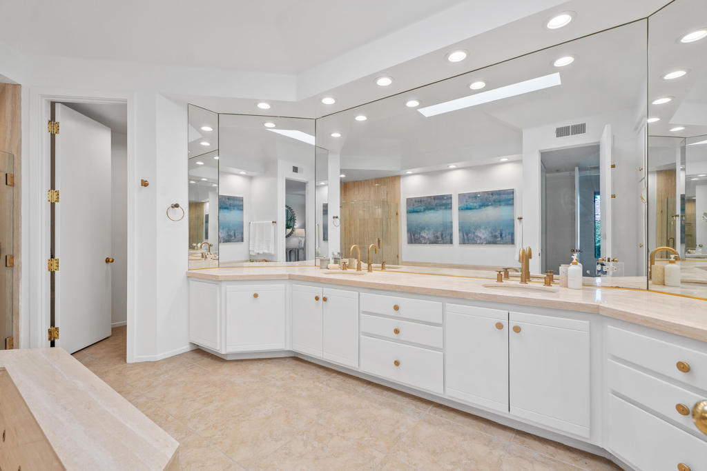 MLS #219136404DA image #28