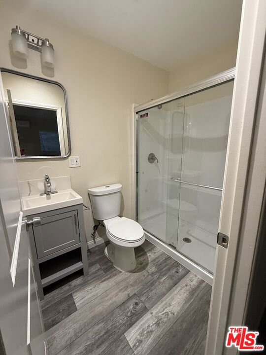 2922 S Budlong Avenue, Los Angeles CA: https://media.crmls.org/mediaz/22fd1b8a-6604-4d15-9da4-382c1f6af748.jpg