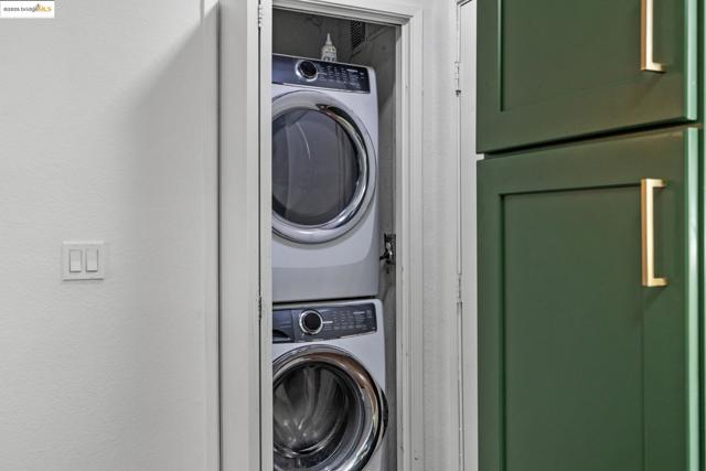 21564 Meekland ave, Hayward CA: https://media.crmls.org/mediaz/22fe0d8b-dca2-4f5c-abf6-d495759e3234.jpg