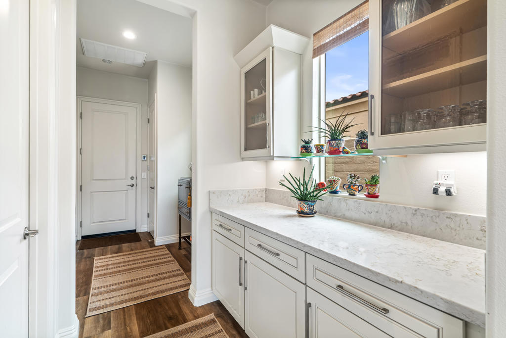 MLS #219136326DA image #22