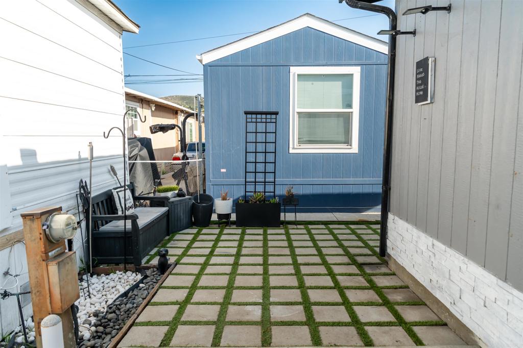 MLS #PTP2504027 image #1