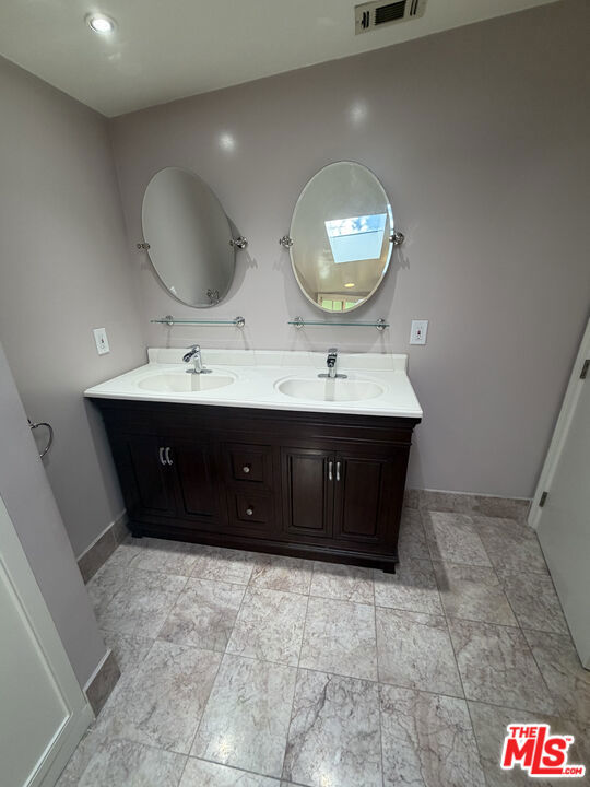 Drew Fenton | 1552 Crater Lane Los Angeles CA | MLS: 7591289