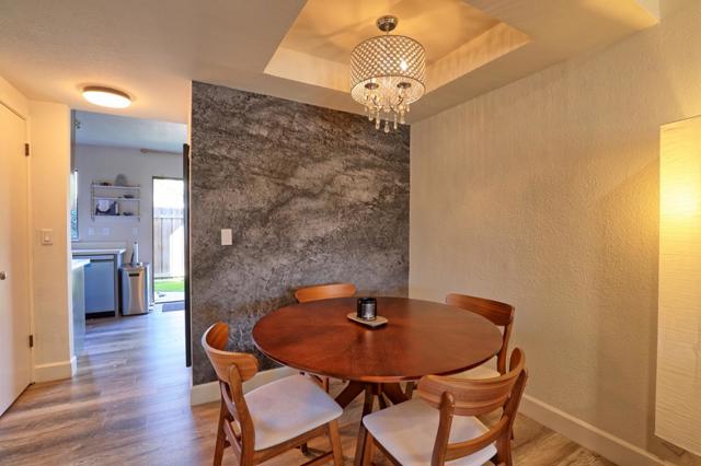 482 S Willard Avenue, San Jose CA: https://media.crmls.org/mediaz/22ff9d42-3bbc-458d-9ff6-9dad3dd099ef.jpg