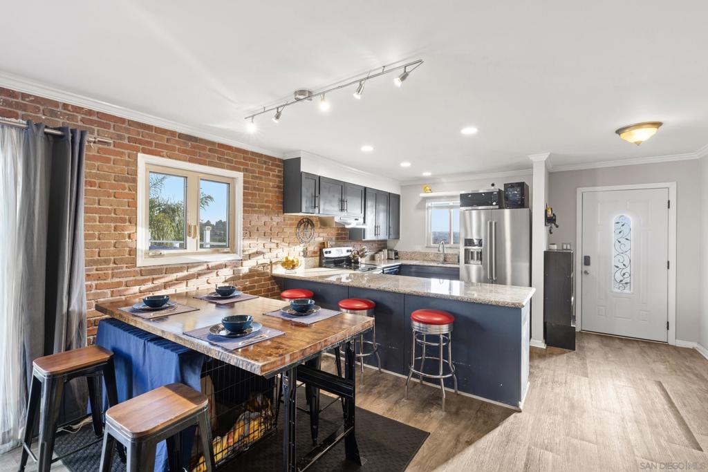 5810 Riley Street - photo 10