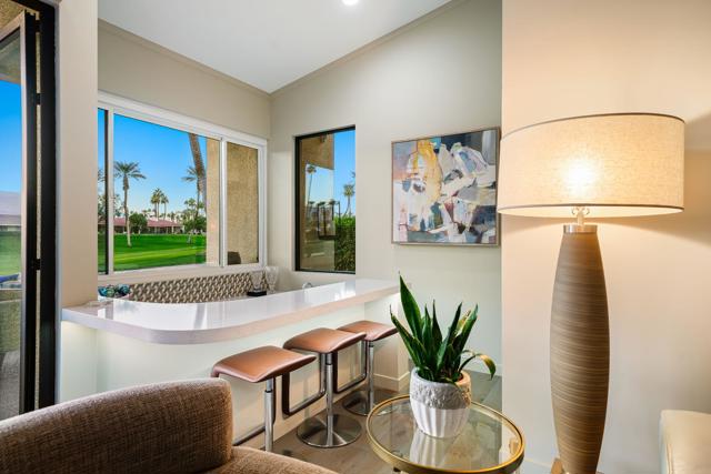 75629 Valle Vista, Indian Wells CA: https://media.crmls.org/mediaz/2300d62f-5976-41c4-8cdc-7ffbec9fd396.jpg