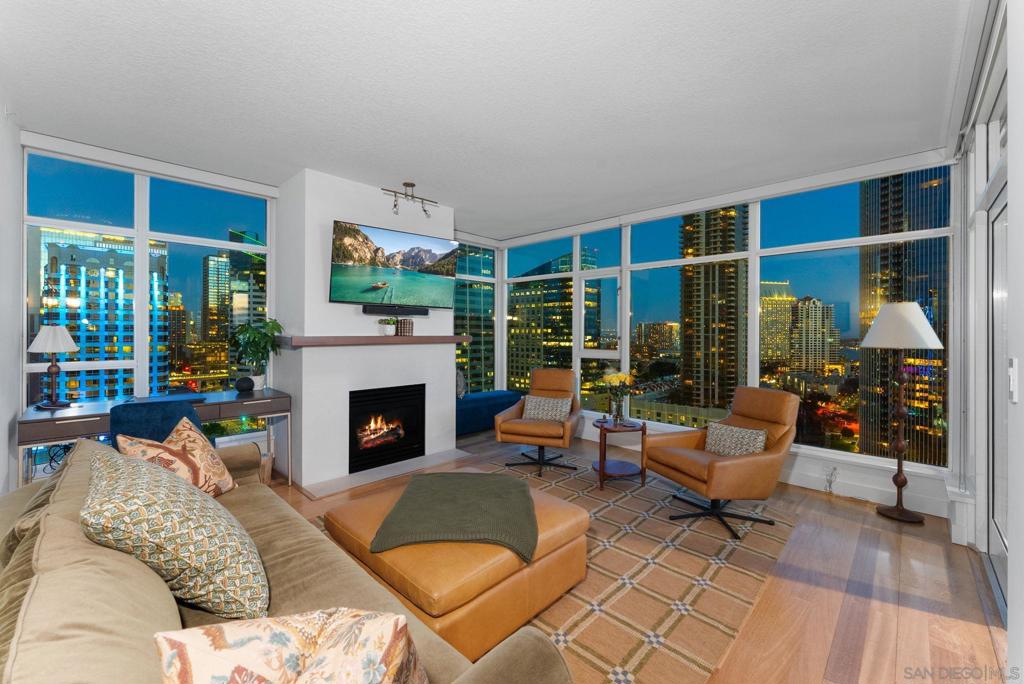 1199 Pacific Highway - photo 17