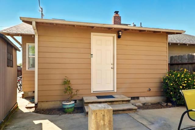 640 17th Avenue, Santa Cruz CA: https://media.crmls.org/mediaz/23015eeb-2a01-437b-acdd-2e25f782b810.jpg