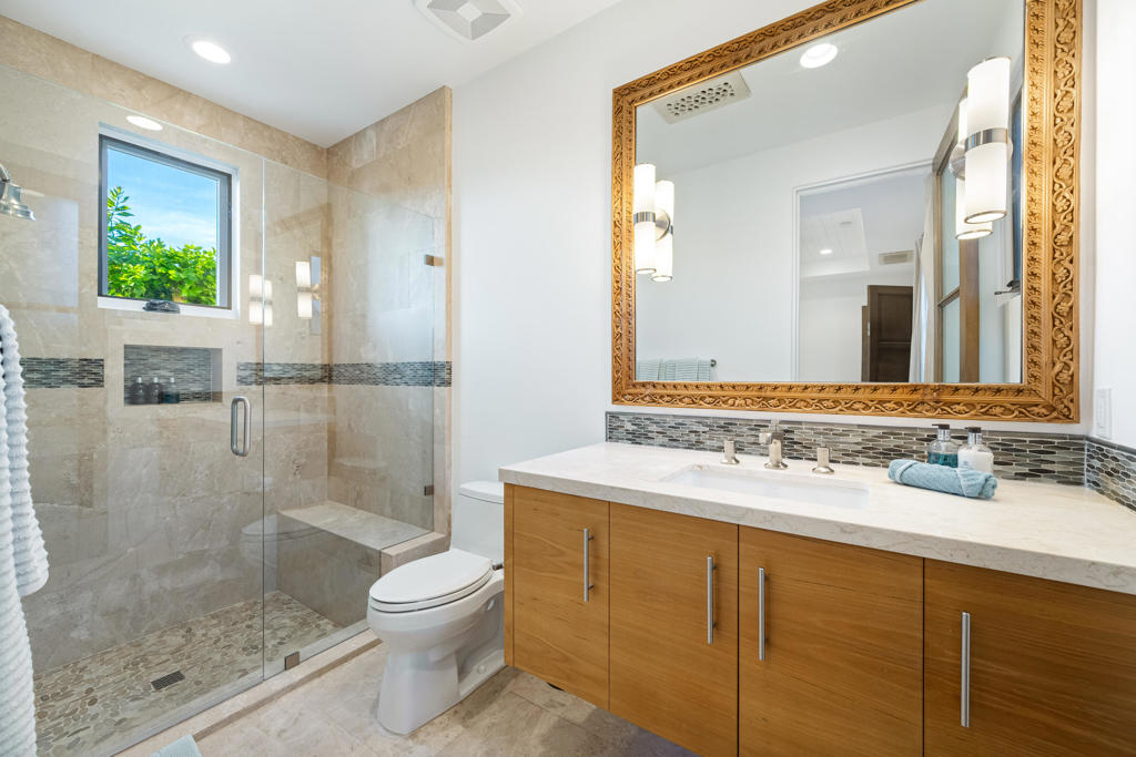 2303b6bc 4d41 4377 96d5 47a42feb6d11