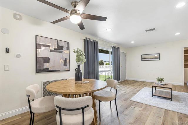 Detail Gallery Image 8 of 29 For 5051 Pelusa St, San Diego,  CA 92113 - 4 Beds | 3 Baths
