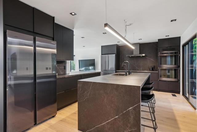 116 Loma Vista Court, Los Gatos CA: https://media.crmls.org/mediaz/2304454f-1ff7-4d2b-a594-bf24f67df8ac.jpg