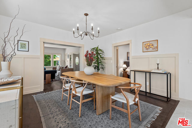 3816 S Harvard Boulevard, Los Angeles CA: https://media.crmls.org/mediaz/23053303-1780-4fc2-ac86-e930430b06fd.jpg