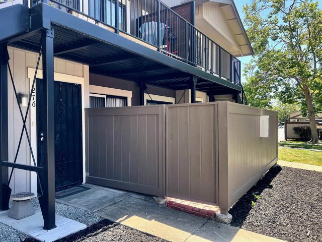 276 Galano Plz, Union City CA: https://media.crmls.org/mediaz/23053ff3-c1af-41ad-8488-01af30acd5d2.jpg