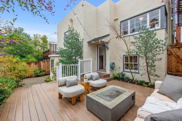 Image 46 of 58 For 3938 Oakmore Rd