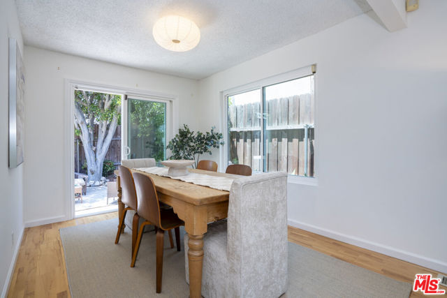 353 Mavis Drive, Los Angeles CA: https://media.crmls.org/mediaz/2305eaa6-faa0-49eb-9d8b-f88b6b6d60e8.jpg