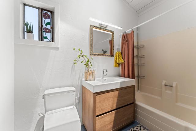 260 Walk Circle, Santa Cruz CA: https://media.crmls.org/mediaz/2307201c-a44c-4dab-9a54-12dd46333152.jpg