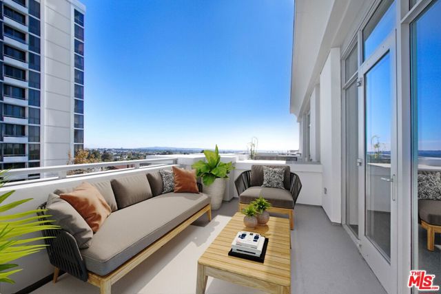 10700 Wilshire Boulevard, Los Angeles CA: https://media.crmls.org/mediaz/23075635-45dd-494f-8f61-4df601e2f54f.jpg