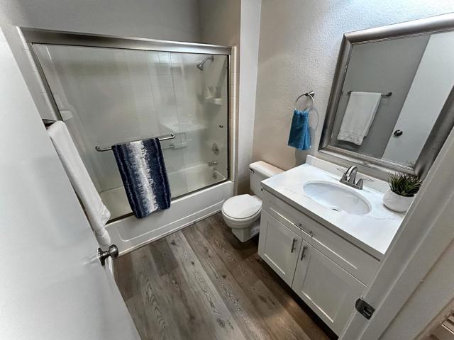 37478 Parish Circle, Fremont CA: https://media.crmls.org/mediaz/23077dff-60fa-43c0-a47d-69ea494d834f.jpg