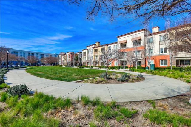 638 Willow Bend Court, San Jose CA: https://media.crmls.org/mediaz/23079163-e111-43c1-8c64-bcf76026b23c.jpg